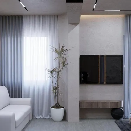 Noam Luxury 4* Sarande