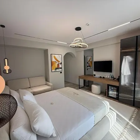 Noam Luxury Saranda