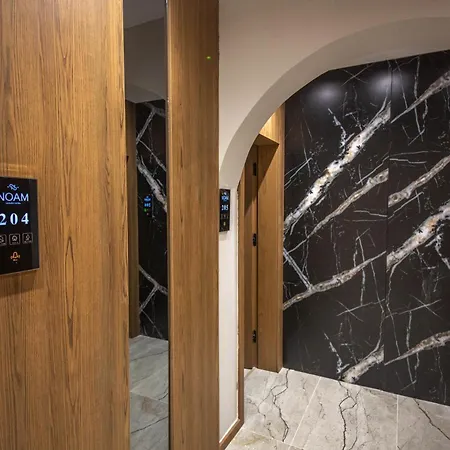 Noam Luxury Hotel 4*