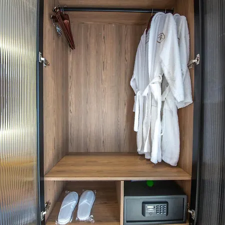 Hotel Noam Luxury