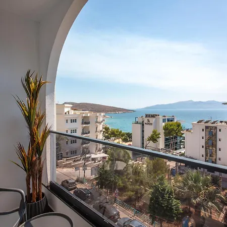 Szálloda Noam Luxury 4*