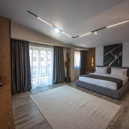 Hotel Noam Luxury