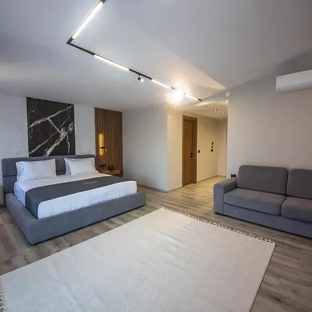 Noam Luxury
