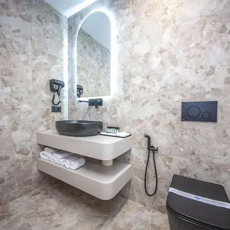 Noam Luxury Otel
