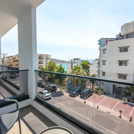 Noam Luxury Otel