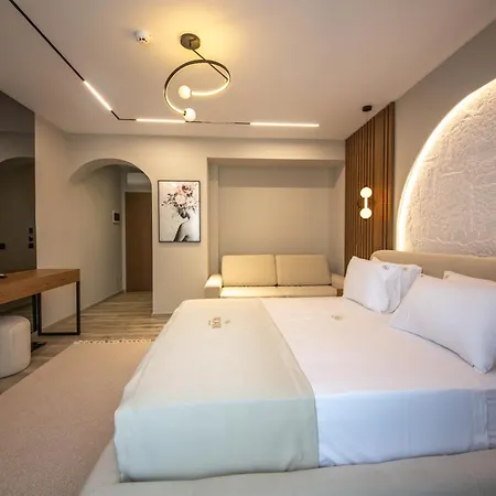 Noam Luxury Otel 4*